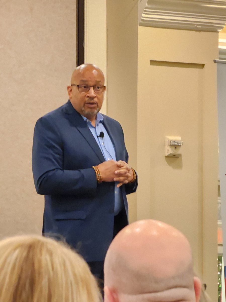 AngelaLTyler's tweet photo. Principal Kafele is speaking at NCPAPA.   "Is  My School a Better School Because I Lead It?"  #NCPAPA https://t.co/k9URt8Kfjk