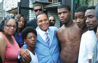 ElijahIsTheeMan's tweet photo. "If I can stand up and challenge this enemy and give my life if necessary for the cause of the redemption of my people, the least you all could do is love one another" ~ The Honorable Minister Louis #Farrakhan 🔥🔥🔥🥰🥰🥰🌺🪻🌺🪻 https://t.co/S4v1WKm8S8