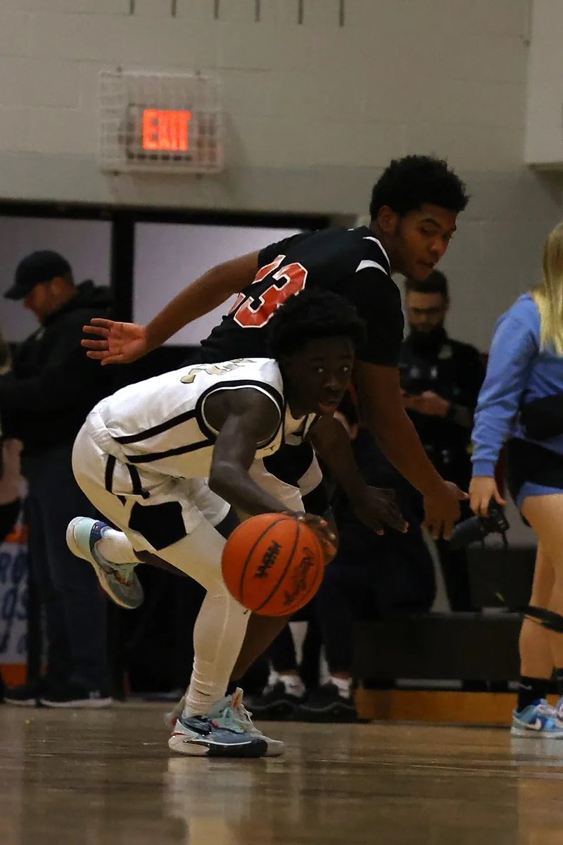 Taylor HS BBall tweet media