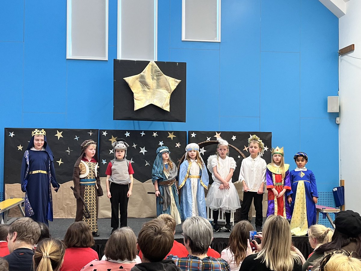 BarrhillPrimary's tweet photo. What a lovely Nativity performance from P1-4 and Mrs Price! Thank you to all our family and friends who came to support us. https://t.co/TEt5oAfOR1