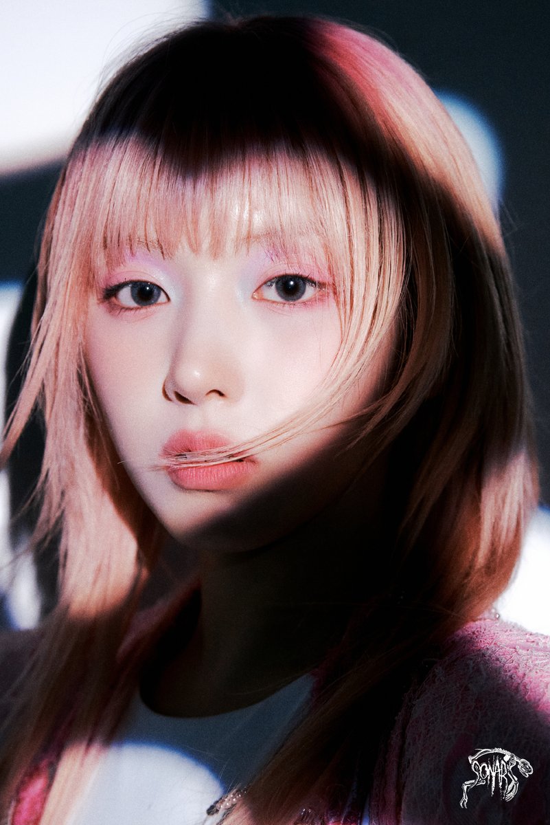 NMIXX ジウ サノク NMIXX #JIWOO