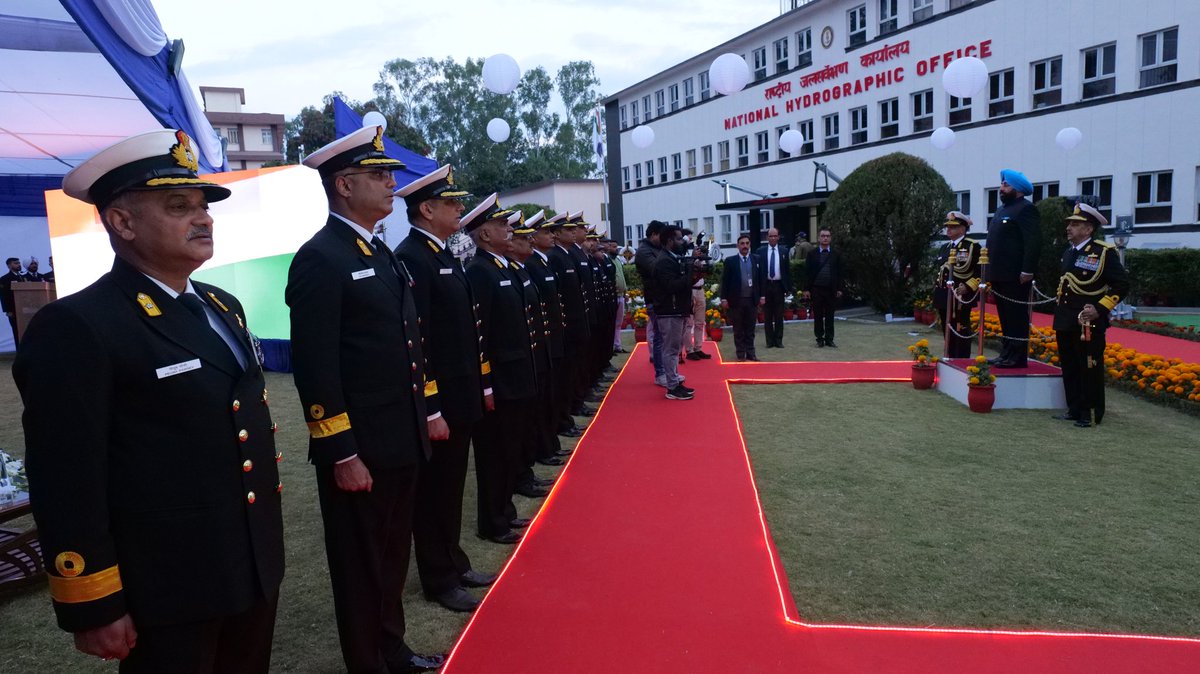 indiannavy's tweet image. #NavyWeek2023 celebrations culminated with 'At Home' function at National Hydrographic Office, #Dehradun on #04Dec 23. The Hon'ble Governor of Uttarakhand, @LtGenGurmit Singh (Retd) was the Chief Guest for the function &amp;amp; released a bilingual navigational chart.
#NavyDay2023