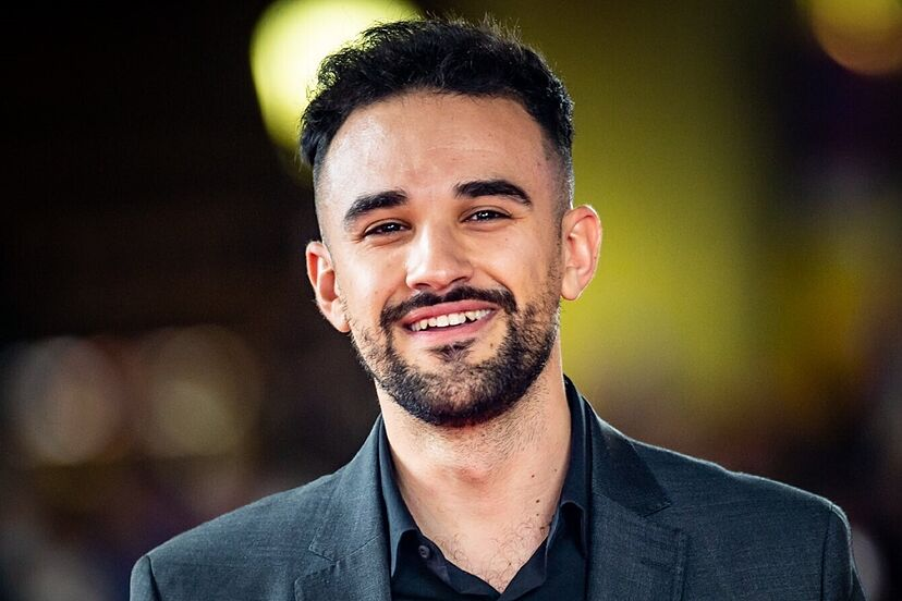 twsaludmental's tweet photo. El 'youtuber' Illojuan ingresa en prisión preventiva por haber llenado de leche a su pareja Maria Isabel "Masi" https://t.co/mBt7UEUKYu https://t.co/aydmqRfqrO