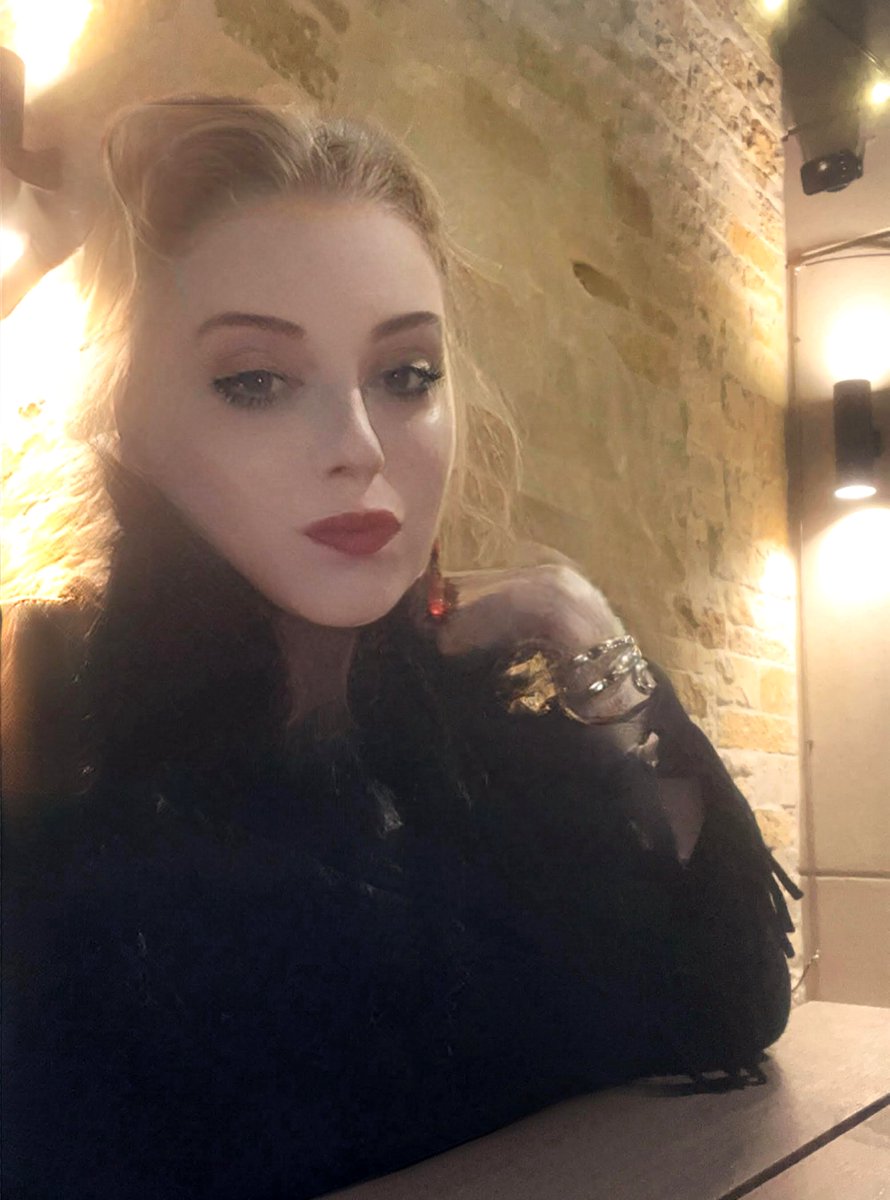 Selene Morrow tweet media