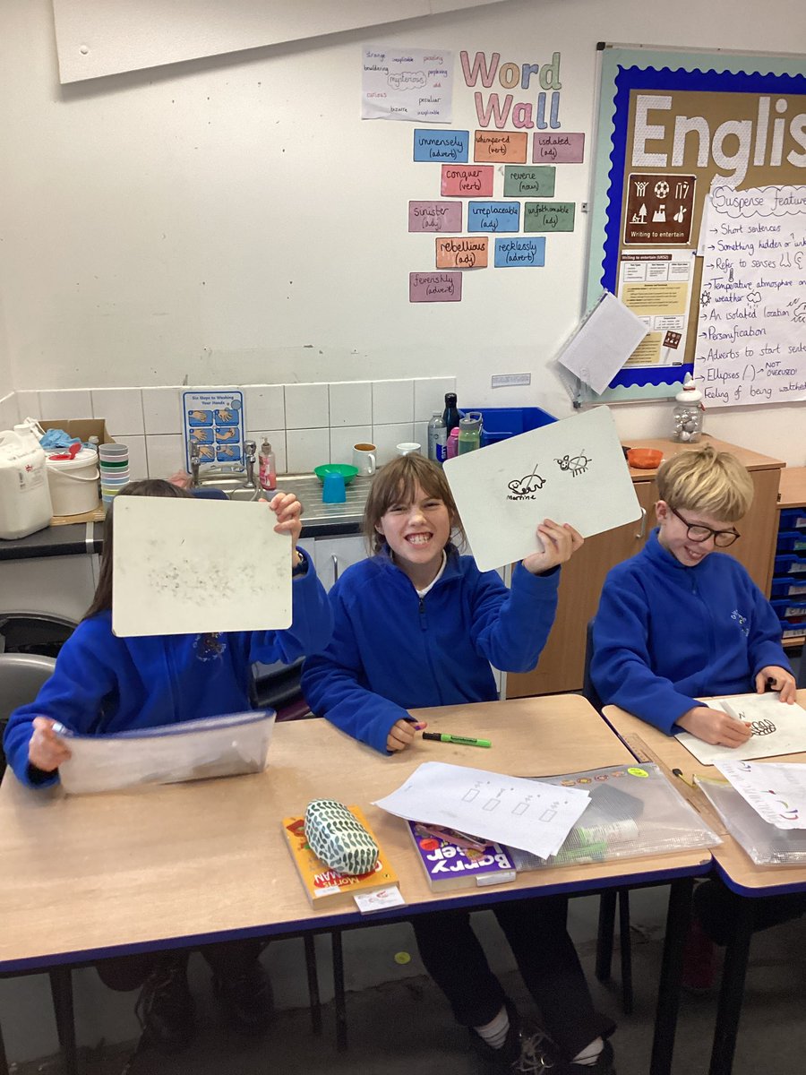 glenfromep's tweet photo. #JuniperClass focused on our speaking skills in #French today! We have been working SUPER hard on saying what pets we have, what they are called and what pets we do not have! We rehearsed a conversation with our partner whilst they drew pictures for our sentences #year6 https://t.co/Kgrd62ka7c