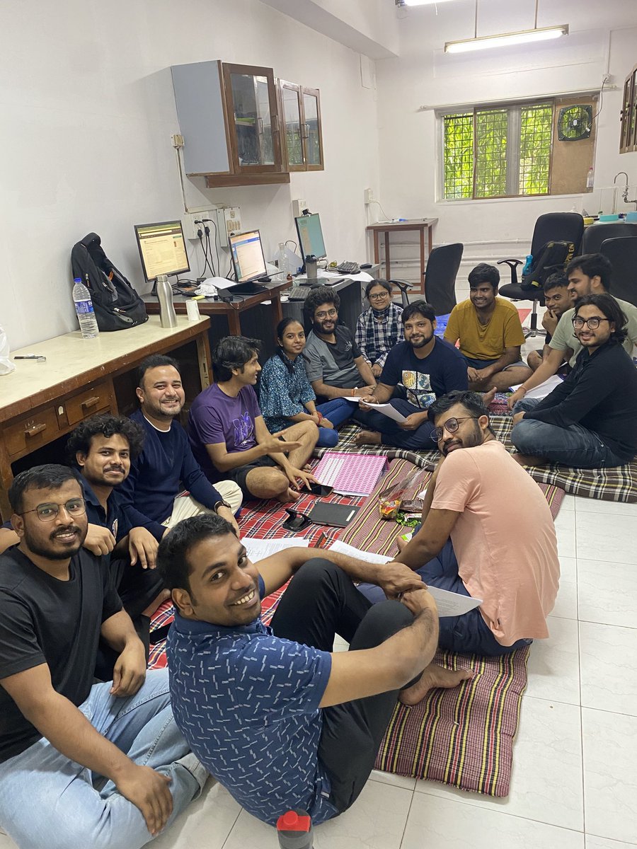 loqmIITB's tweet photo. Indian style group meeting at LOQM! :-) https://t.co/zstV1HVS4g
