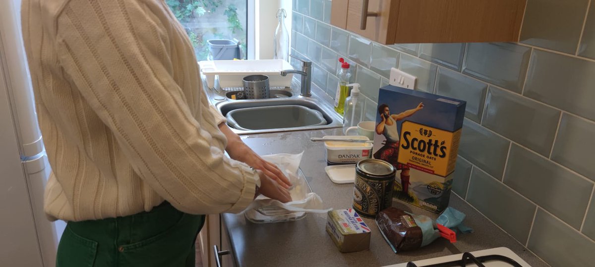 JerichoRoadNott's tweet photo. GIVE Time

Flapjack Alert!

At the Jericho Road Project, we hand out flapjack during our Outreach sessions in the van. What is our secret ingredient?

They are made with love for our women by our ever faithful volunteers. 

To find out more, please email:
admin@jerichoroad.org.uk https://t.co/z6L6vzkYsm