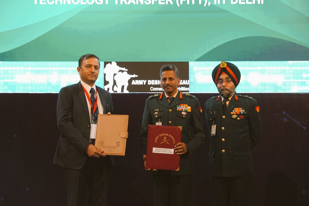 adgpi's tweet image. Highlights of the Event were an #MoU signed between #IndianArmy and the Foundation of Innovation &amp;amp; Technology Transfer #FITT for tech collaboration &amp;amp; 
consultation, and Transfer Of Technology between #IndianArmy and IS Trading &amp;amp; Co for production of a Service Innovation "Vidyut
