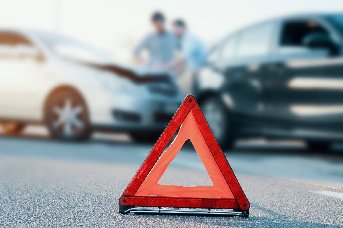 ClaimToolkit's tweet image. What Happens if Someone Sues You for More Than Your Car Insurance Will Pay For? #autoinsurance #autolawsuit #autocoverage ow.ly/CvOF50QftzU