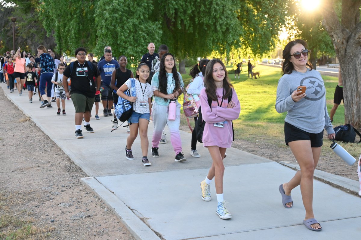 ATTN communities prioritizing making streets safer for walking/biking youth: Submit a nomination for the 2024 #VisionZero for Youth Leadership Award by 12/16! visionzeroforyouth.org/awards/US/ @FIAFdn