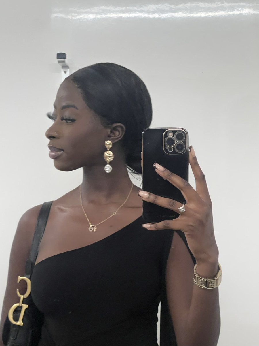 5 U T A Y 🧚🏿‍♀️ tweet media