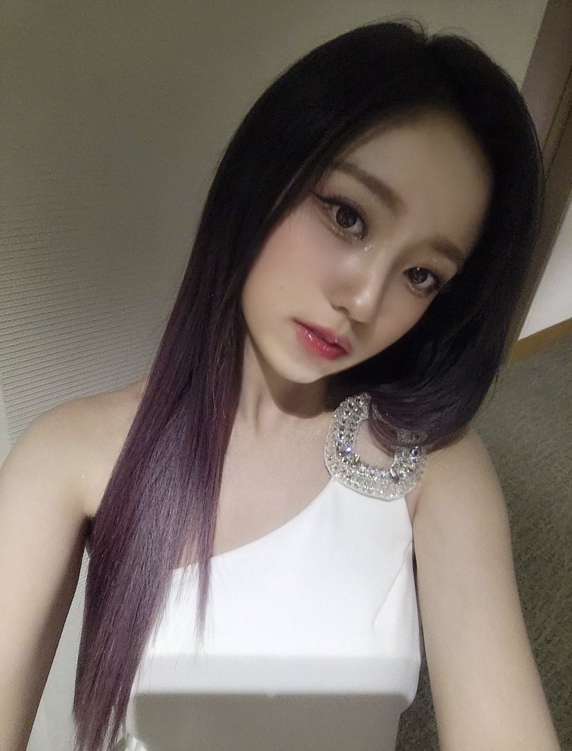 candyeseo's tweet photo. FACE CARDDDD https://t.co/V6xbwNsPo1