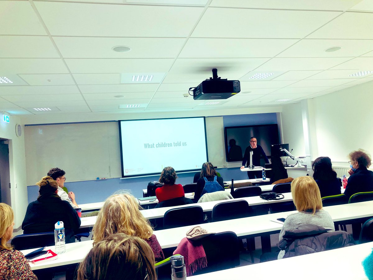 SCUKNI's tweet photo. We’re at Queens University talking about how to speak to young people about poverty. We’ve teamed up with both NI universities to create a new way of talking to children about their lived experiences @ChildRightsQUB @ProfLauraLundy @EmmetNorris @CParkerNorth #NIHRF https://t.co/WkKdr27I0u