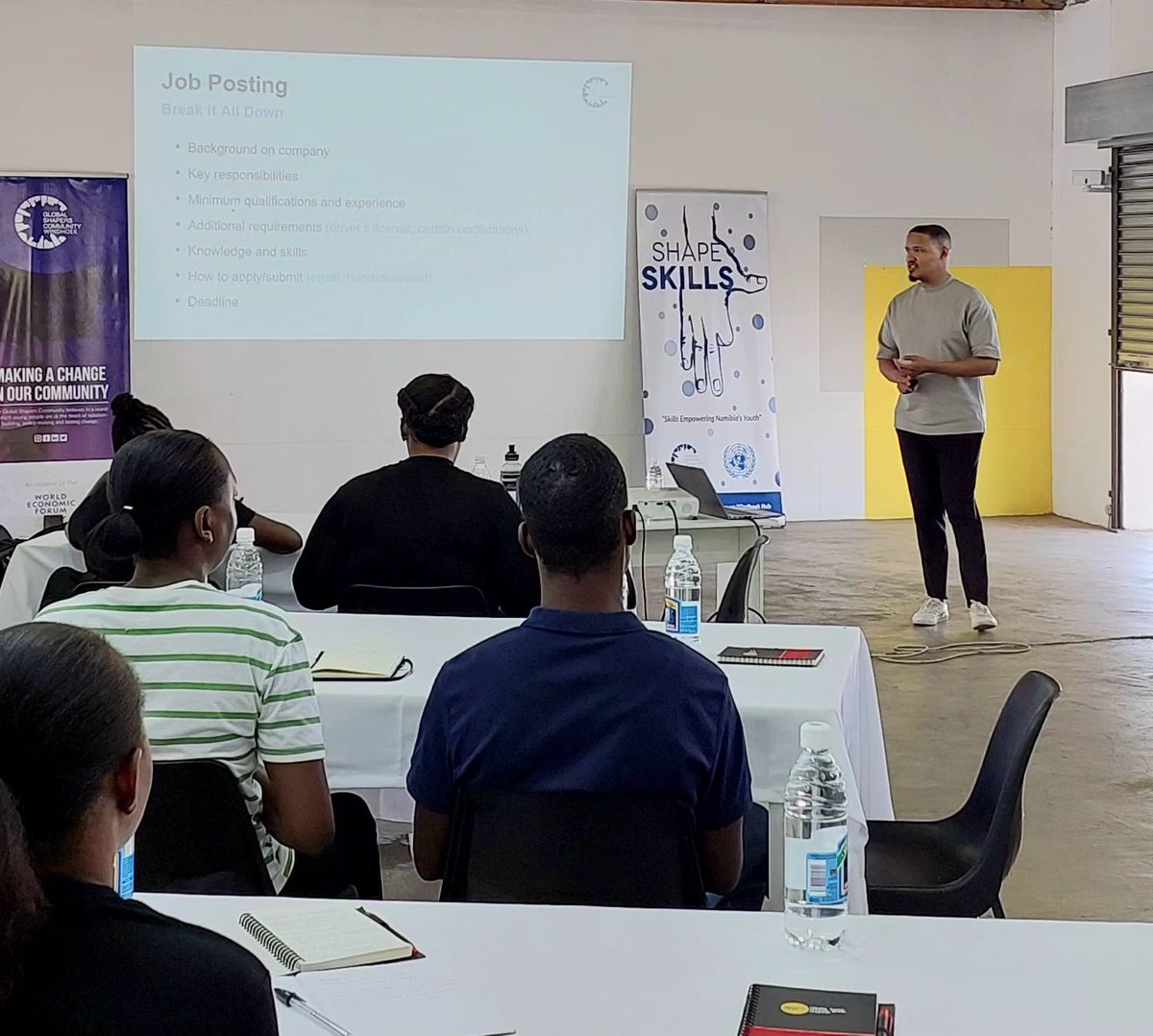 Raldo16's tweet photo. On the 11th of November, the @WindhoekShapers  officially launched the fourth cohort of our flagship project - ShapeSkills - in partnership with Impact Tank Namibia. The first workshop focused on Communications and was facilitated by Kina Indongo and I. 📝📲💻 https://t.co/RuSshTAsF9