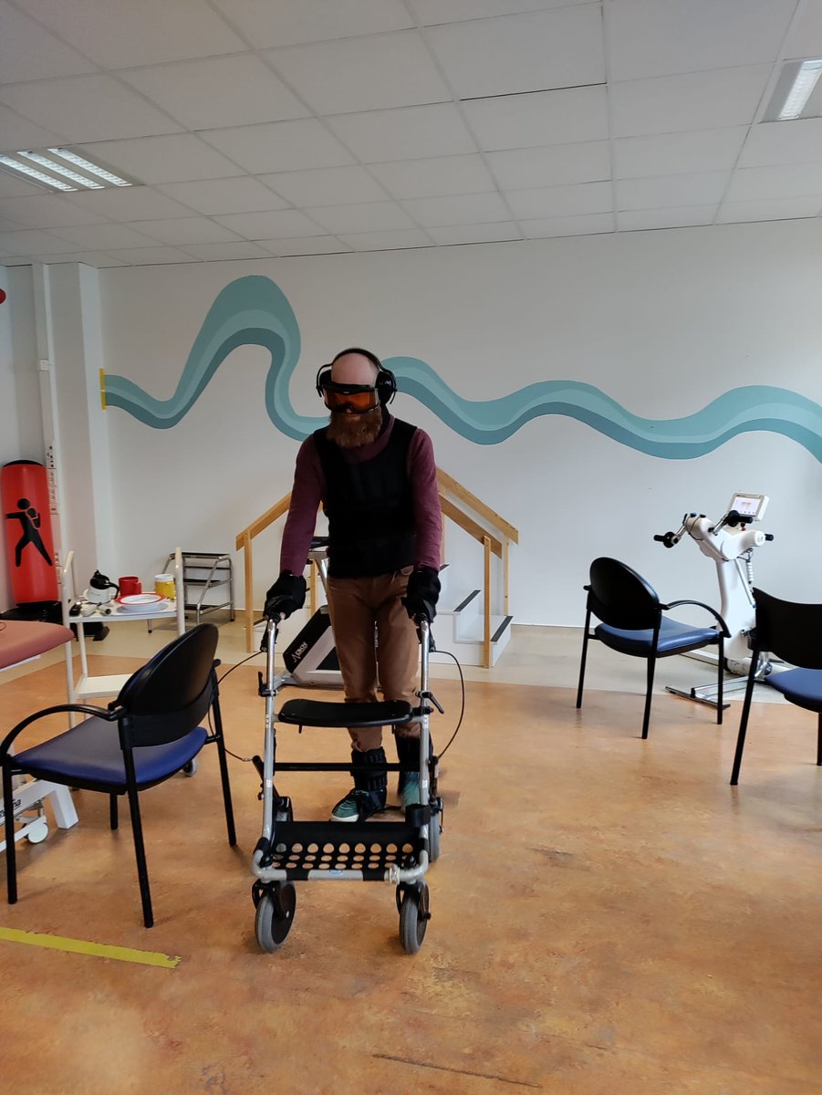trigg_research's tweet photo. 🔬Op zondag 26/11 openden TRIGG en de dienst geriatrie UZ Gent de deuren voor het brede publiek. Op deze wetenschapsdag kon je kennismaken met sarcopenie en tips krijgen om sterk oud te worden. 💪 https://t.co/ol0poUdCFS
