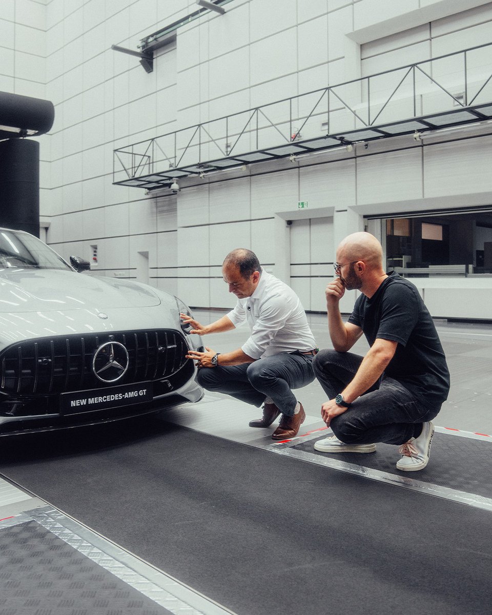 Mercedes-AMG tweet media