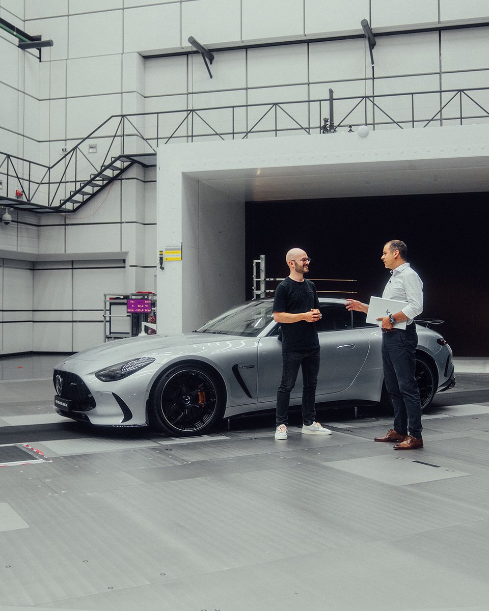 Mercedes-AMG tweet media