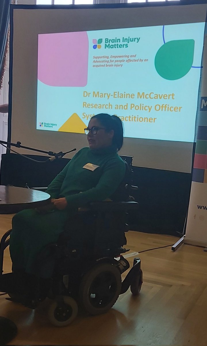 Dr Mary-Elaine McCavert @BrainInjMatters sharing her experience of finding employment and the difference employment can make gor everyone.  Small changes can make a big difference.  Inspirational! @EqualityCommNI @belfastcc BelfastBusinessPromise #MakingitWork