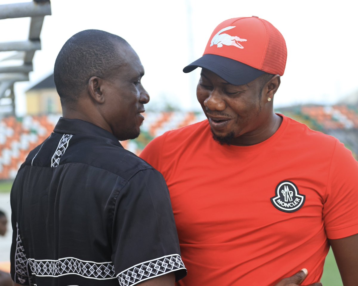 Vandrezzer Football Club tweet media