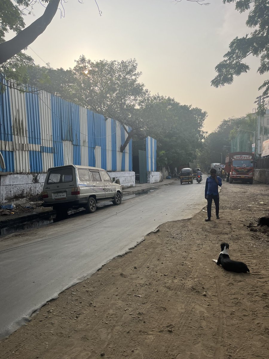 dlancy123's tweet photo. @mybmcwardKW @mybmc @Prithvi83588767 Sewage overflowing on the street, Location Military Rd, Juhu, Next to Indian Medical Accociation. Please take action https://t.co/0mLiSZIRdF