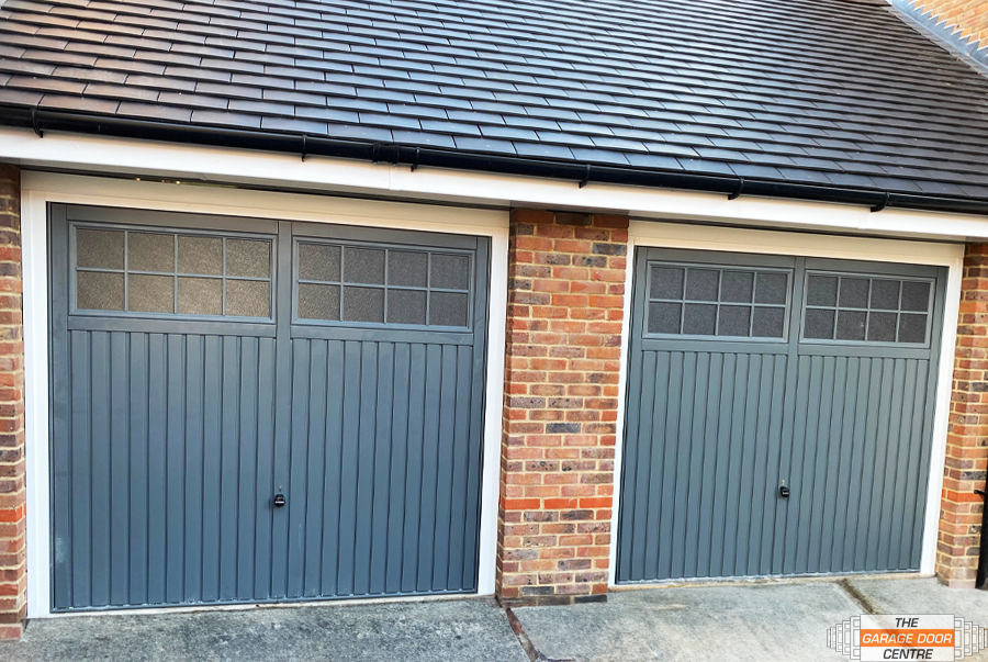 TheGDC's tweet photo. Two stunning options for up and over garage doors, each with its unique charm. Which one suits your style? Let's dive in!

🏡🖤 Sleek Traditional Black Door

🌞✨Modern Windows

Which one is for you?

#garagedoor #garage #homerenovation #garagedoorinstallation #garagedoorservice https://t.co/OI6VaA1EwV