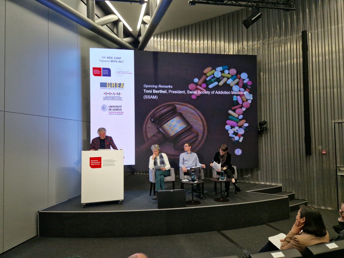 globalcdp's tweet image. 🙏 Thanks to @GVAGrad_GHC, @GREAddictions, SSAM, and @unige_en for a thought-provoking event on the transformative potential of psychedelics in mental health🌀with Barbara Broers, @MaximeMellina, @ProfAdeeba, @FLAHAULT, @NaomiSBS, and @SuerieMoon🧠

🔗bit.ly/3uMx7zx