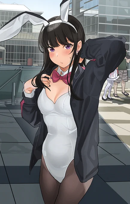 頼まれて嫌々コスしてくれた黒髪ギャルの彼女