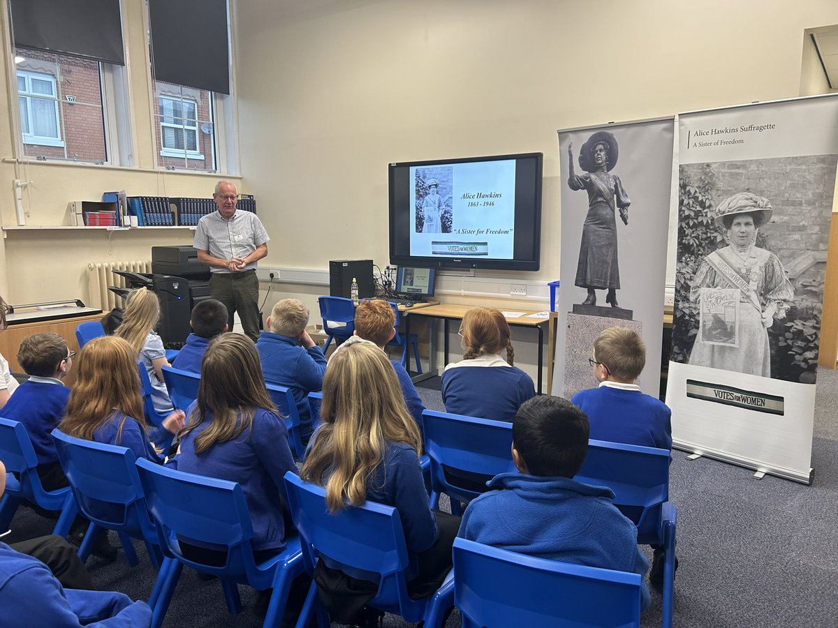 latimerprimary's tweet photo. Thank you so much to @PeterBarratt12 for visiting Year 5 this morning to talk about his great-grandmother, Alice Hawkins, an incredible lady who fought with the suffragette movement. #LatimerHistory https://t.co/5zO7KzDXYI