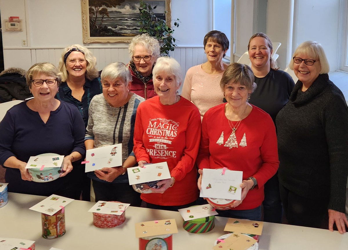 Yesterday, our Christmas cheer team assembled cookie tins for folks who could use a little cheer this time of year... the response was overwhelming! Thank you to all those who baked or bought cookies! (We were able to send extra cookies to our friends at A Better Tent City, too!)