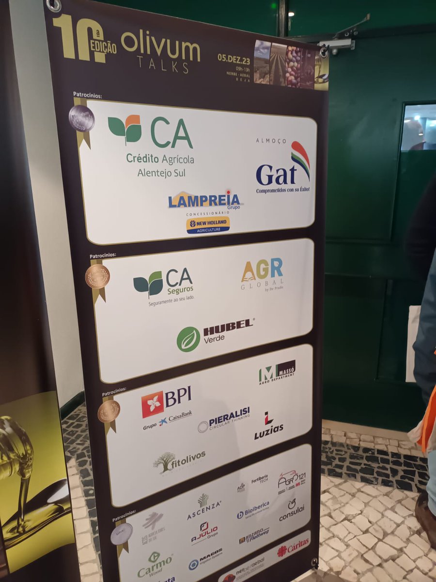 GatFertiliquido's tweet photo. Patrocinamos las X jornadas @OlivumSul #abonoliquido #adubo #Beja #olivar https://t.co/NRkh36JdRV
