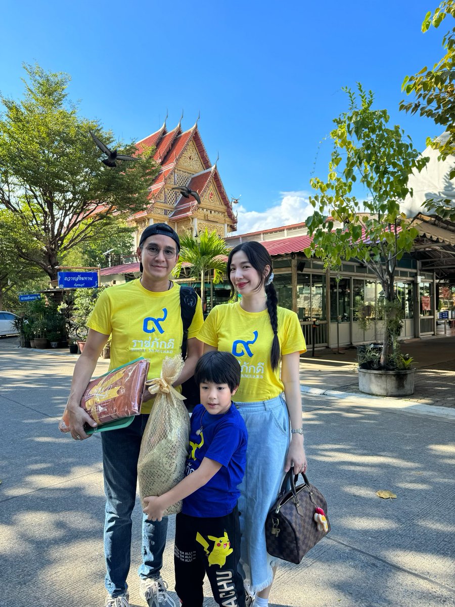 Brownbaby ๙๙๑๙ 🇹🇭 💛💛💛💜💜💜 tweet media