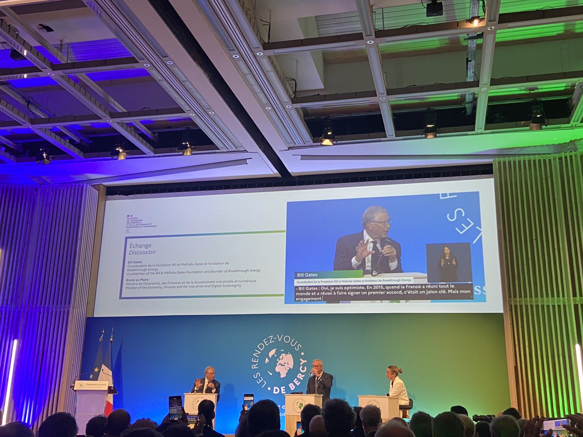 Ouverture des rendez vous de Bercy »croissance et climat » par <a href="/BrunoLeMaire/">Bruno Le Maire</a> et <a href="/BillGates/">Bill Gates</a>  et ravie de représenter <a href="/f_inge/">Femmes Ingénieures</a>