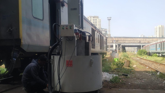 RailAnalysis's tweet photo. #CentralRailway introduces #LHBpowercar #testing with static #waterload testing units at #coachingdepots of Lokmanya Tilak Terminus and Wadi Bunder
Read more...https://t.co/vBmeQIKnfj
#indianrailways #railway #infrastructure #machines #technology #innovation #project https://t.co/rF69Kn22xj