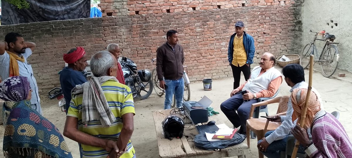 puvvnlmau's tweet photo. दिनांक-05/12/2023 को EDD-I मऊ, उपकेन्द्र-रहजनियां के अंतर्गत ग्राम-शिवपुर लक्खुपुर में #एकमुश्त_समाधान_योजना" के कैंप का अधीक्षण अभियंता महोदय जी के द्वारा निरीक्षण किया गया व आवश्यक दिशा निर्देश दिया गया।
@aksharmaBharat
@UppclChairman
@UPPCLLKO
@PuVVNLHQ
@MdPuvvnl
@EMofficeUP https://t.co/CxiiuWDvyU