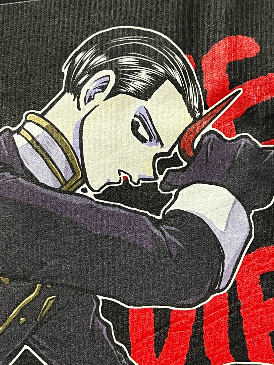 「ジャンプラのブラックTシャツを頼んでみましたやっぱりTシャツは黒が好き」|アストラ芦魔🐧🐣🐈‍⬛のイラスト