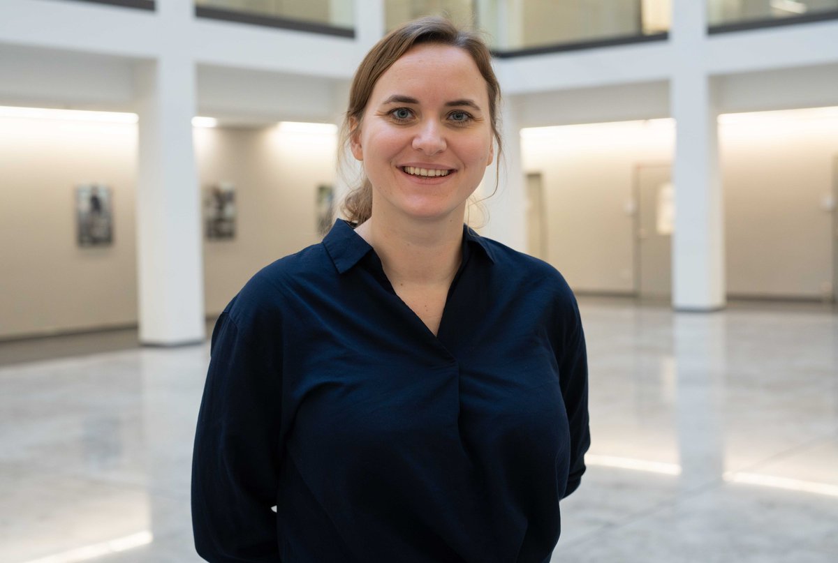 Deutsches Herzzentrum der Charité (@dhzcharite) on Twitter photo Wir gratulieren sehr herzlich unserer Kollegin <a href="/JanaGrune/">Jana Grune</a>. 🥳 Ihre Publikation zur Rolle der #Immunzellen bei der Entstehung des plötzlichen #Herztods im <a href="/NatureCVR/">Nature Cardiovascular Research</a> wurde dieses Jahr zweifach ausgezeichent➡️
bit.ly/3Rc6NWO <a href="/DGK_org/">Deutsche Gesellschaft für Kardiologie</a> #DHZC Wir gratulieren sehr herzlich unserer Kollegin <a href="/JanaGrune/">Jana Grune</a>. 🥳 Ihre Publikation zur Rolle der #Immunzellen bei der Entstehung des plötzlichen #Herztods im <a href="/NatureCVR/">Nature Cardiovascular Research</a> wurde dieses Jahr zweifach ausgezeichent➡️
bit.ly/3Rc6NWO <a href="/DGK_org/">Deutsche Gesellschaft fĂĽr Kardiologie</a> #DHZC