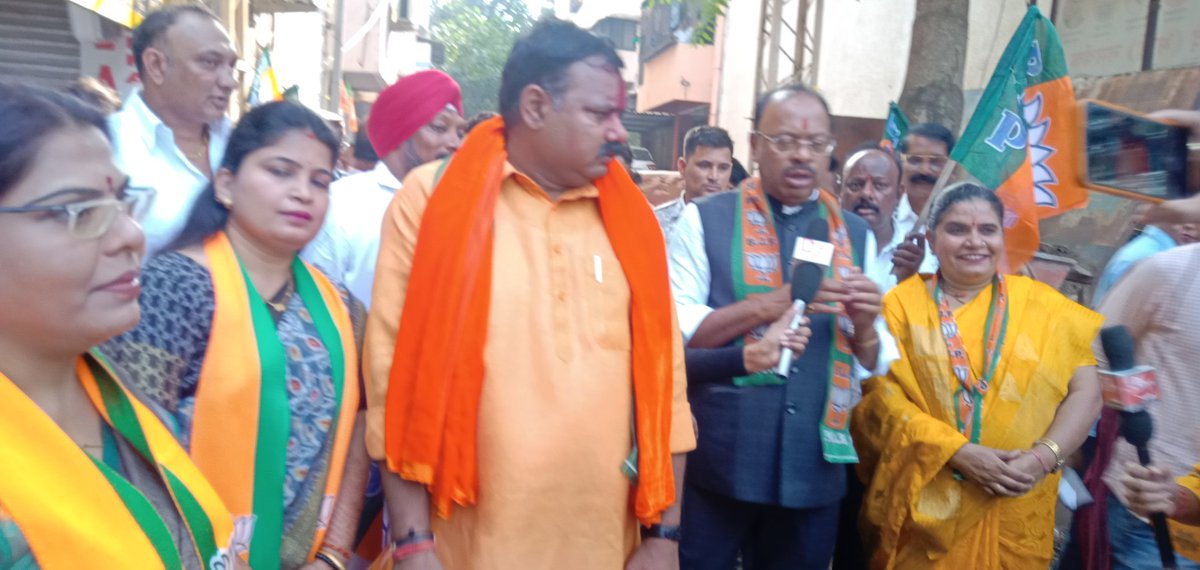 AsthaAmte's tweet photo. भारतीय जनता पक्षाच्या दणदणीत विजयाने भाजपा कार्यकर्ता आणि संपूर्ण नागपूर जल्लोषमय✌
🌷🌷जय भाजपा विजय भाजपा🌷🌷
#NitinGadkari
#DevendraFadnavis
#devendrafadnavisformaharashtra
#chitratiwaghsamarthak
#mohanmate
#PravinDatke
#bjpsouthnagpur
#Chitrawagh
#BuntyKukde https://t.co/Ih9IrgOFoO
