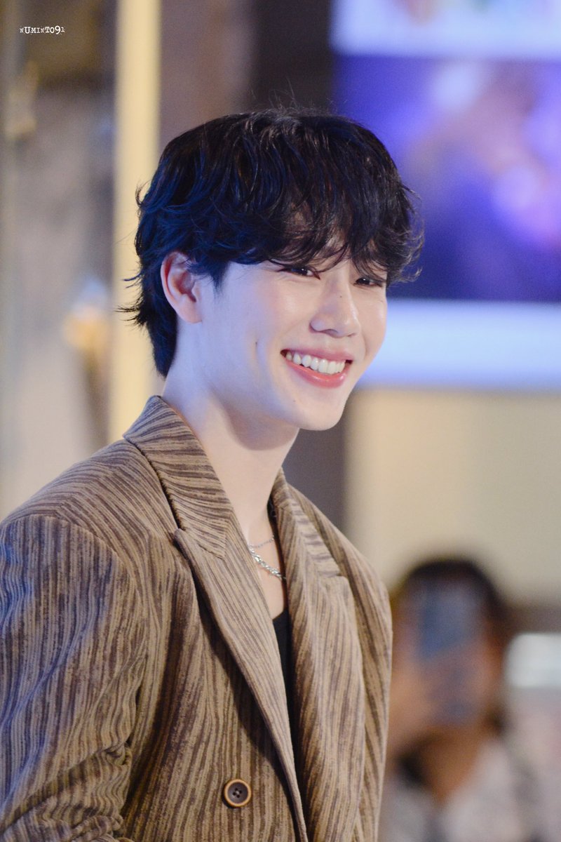 นมชกโกแล๊ต ◡̈ ⑅ 🍼🎀✨ tweet media