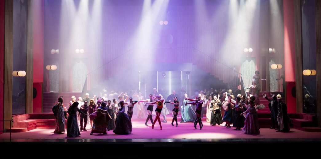 anaclasemusique's tweet photo. Turin #TeatroRegio LA RONDINE #Puccini par Pierre-Emmanuel #Rousseau et Francesco #Lanzillotta avec Carolina #LópezMoreno Olga #Peretyatko Valentina #Farcas Santiago #Ballerini etc. – Katy #Oberlé signe notre chronique https://t.co/VcWc7bSTp4 https://t.co/jBRaGEeCk5