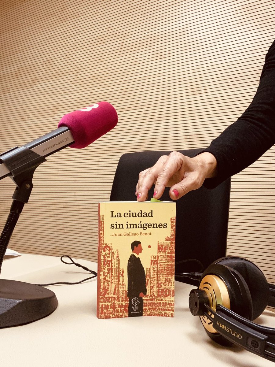 «La ciudad sin imágenes»: entrevista de <a href="/PauAndreuSitjar/">pau andreu sitjar</a> a <a href="/juangbenot/">benot</a>
en <a href="/LaGranVidaIB3/">La Gran Vida IB3</a>. Puedes escucharla completa en este enlace:
ib3alacarta.com/radio/lagranvi…