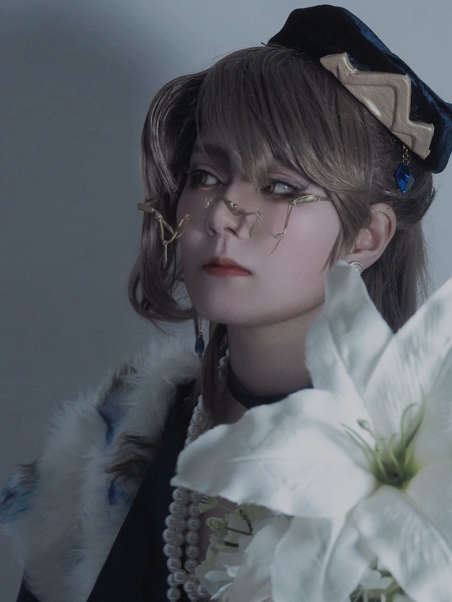 Cos* #無期迷途 
🎂Happy Birthday McQueen🎂

McQueen @ryungame 
Lisa <a href="/Kulori_Game/">🅺🆄🅻🅾🆁🅸 💗🖤</a> 

 #マックイーン生誕祭2023 
 #無期迷途コスプレ