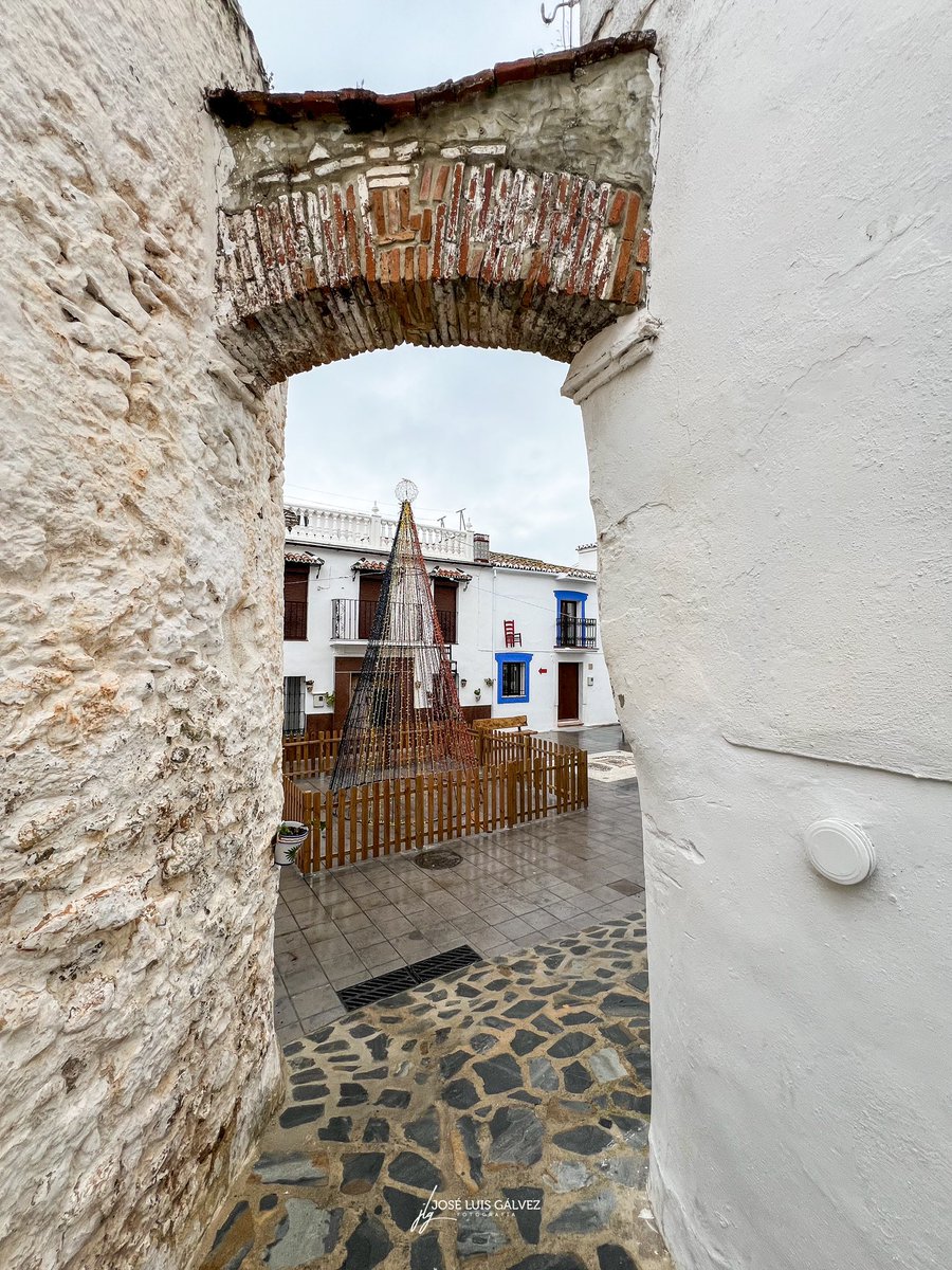 Parauta, Málaga.

#Parauta #Malaga #Andalucia #Spain #Travel #Viaje #Traveler #Viajero #Photo #Foto #Photography #Fotografia #Photographer #Fotografo #Turismo #Tourism #Tourist #Turista #Landscape #Paisaje #Landscapephotography
