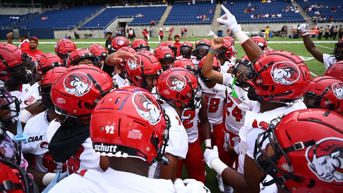 #AGTG BLESSED TO ANNOUNCE I HAVE RECEIVED MY 3rd OFFER FROM <a href="/WSSURamFootball/">WSSU Rams Football</a> !!!
<a href="/PorterRidgeFB/">Porter Ridge Football</a> <a href="/prhs_athletics/">Porter Ridge Athletics</a> <a href="/Dabigman41/">Damien Jackson</a> <a href="/UCNCFootball/">Tim Winters</a> <a href="/recruit704/">Recruit704</a>