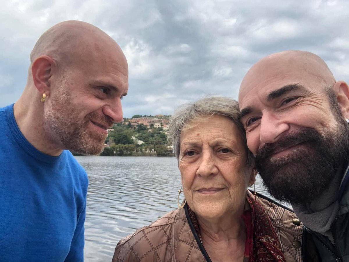 “Angela era il passato e il presente in costante tensione verso il domani”

Oggi, su MalAgorà, la nostra Angela raccontata, e ricordata, dall’amico <a href="/FLepore76/">Francesco Lepore</a> 

#angelabottari

malacoda.it/politica/angel…