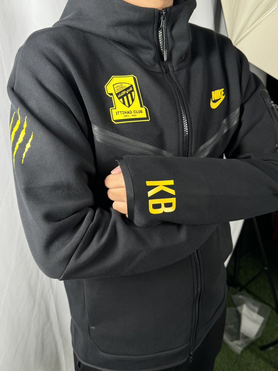 ITTI MANIA - اتي مانيا tweet media