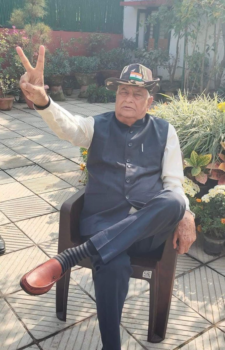 rajmal1071997's tweet photo. @trueIndian_0 किरोड़ी लाल जी को https://t.co/EJ42EoMXz7