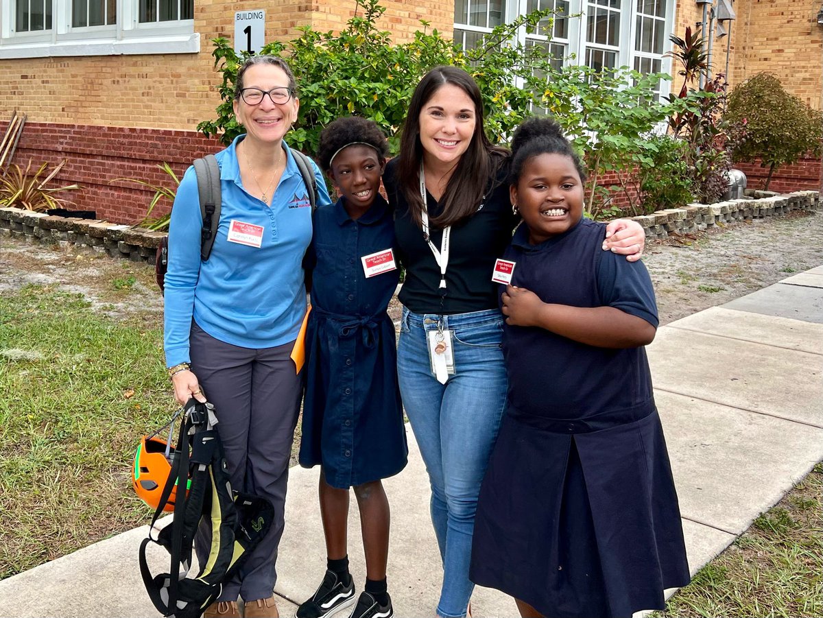 Taking flight to inspire young minds ✈️✨ 

#greatamericanteachin #AviationEducation #FuturePilots #InspiringTheNextGeneration