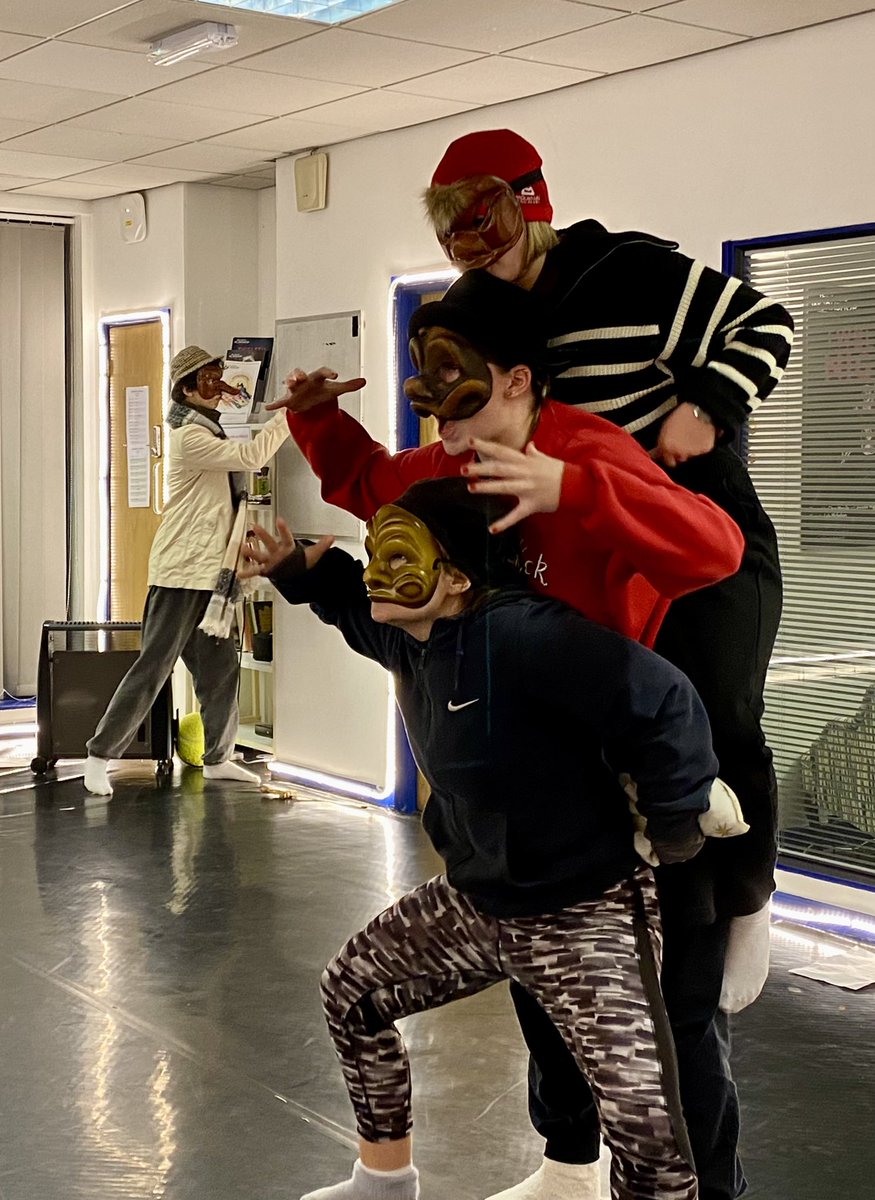 learningmasks's tweet image. #Commedia #lazzi #scenario intensive commedia day at The Actors’ Workshop, Bristol