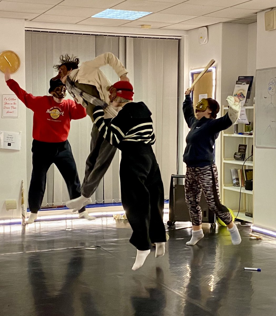 learningmasks's tweet image. #Commedia #lazzi #scenario intensive commedia day at The Actors’ Workshop, Bristol