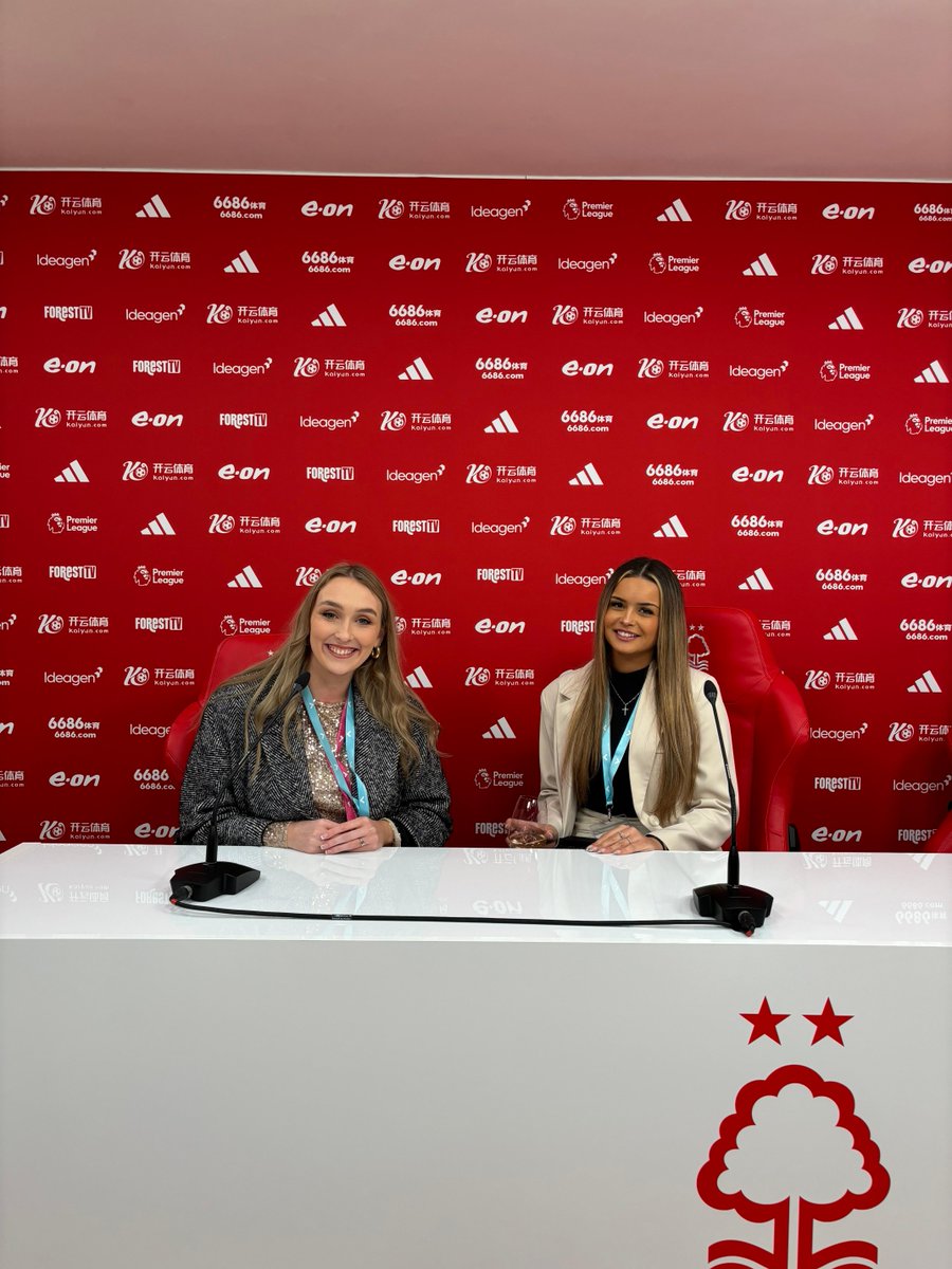 It was fantastic to have members join us at our Christmas Drinks at Nottingham Forest FC last night!

We were honoured to be joined by Forest Legend John McGovern and the Chairman Tom Cartledge!

A huge thank you to Nottingham Forest for so kindly hosting us last night!